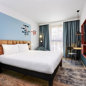 Camera standard con letto king size